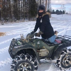 Meet your Posher, W-caro